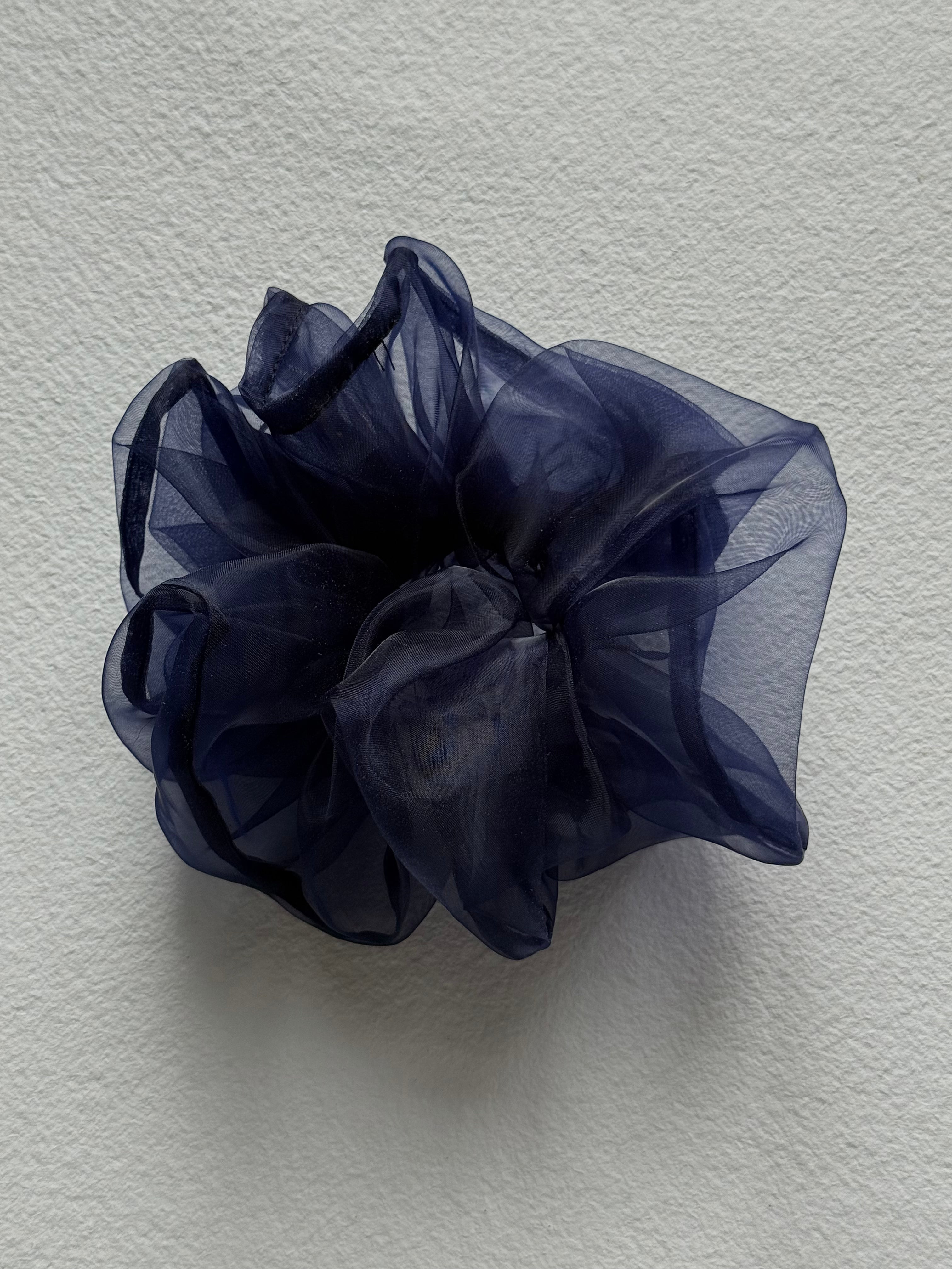 Hiraki Mini Dark Blue Scrunchie