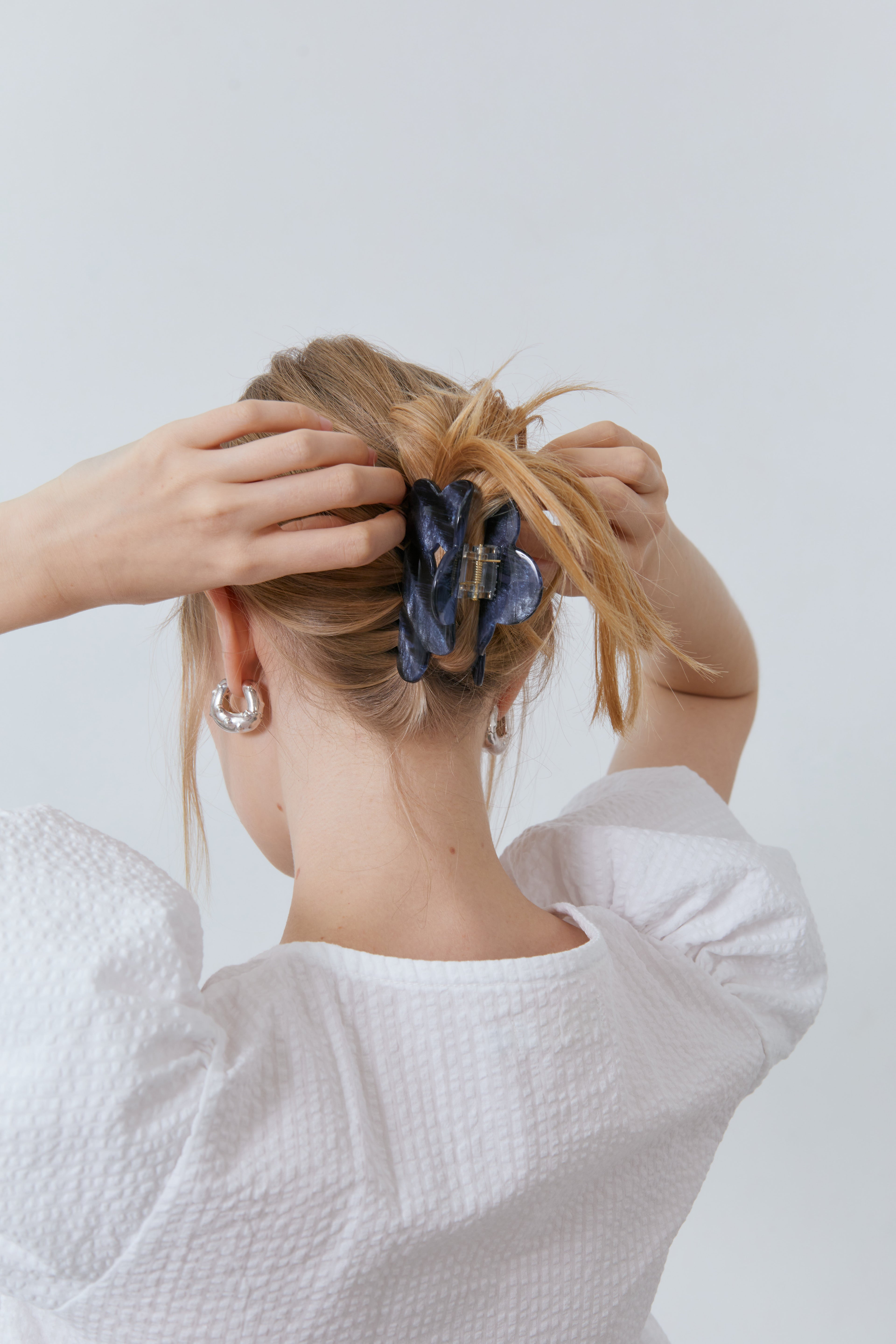 Midnight Muse Hair Claw